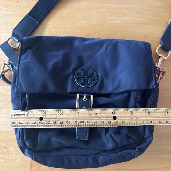 Tory Burch Nylon purse - Picture 4 of 5